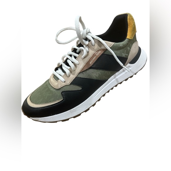 Michael Kors MILES COLOR-BLOCK SIGNATURE LOGO AND MESH TRAINER - Picture 8 of 10